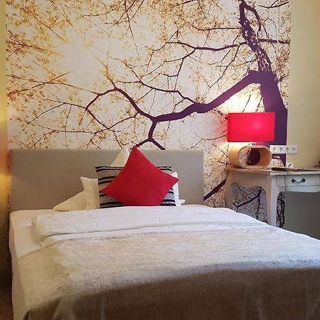 Hotel Villa Verde ดุสเซลดอร์ฟ ภายนอก รูปภาพ