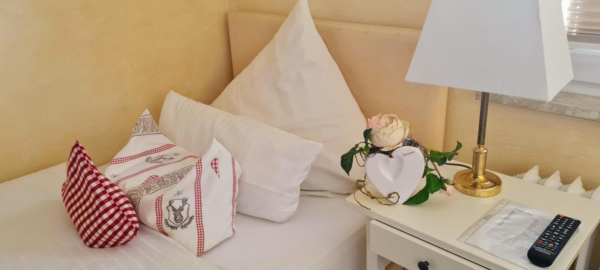 Hotel Villa Verde ดุสเซลดอร์ฟ ภายนอก รูปภาพ